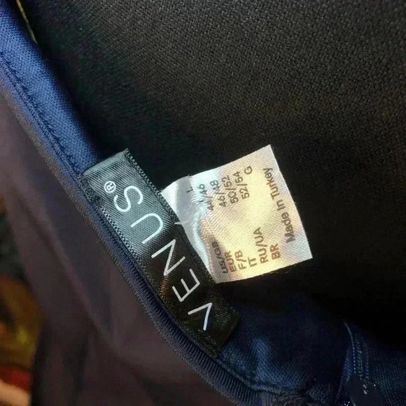 Venus Ruffle detail Dress size Large - Picture 7 of 10